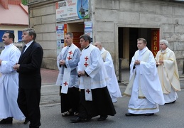 Wprowadzenie relikwiiśw. Jana Pawła II - pokazuje zdjęcia w głównym katalogu albumu Wprowadzenie relikwiiśw. Jana Pawła II
