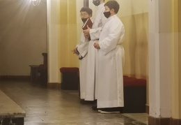 2021 - pokazuje zdjęcia w głównym katalogu albumu 2021