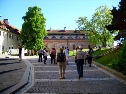 20160827174058-d5b0f7b4